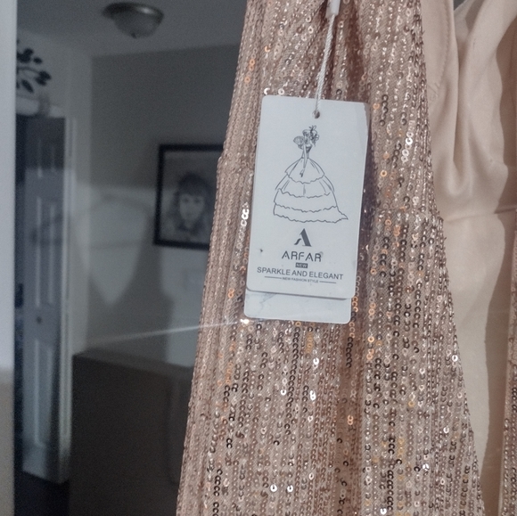 Dresses & Skirts - Sequin dress very beautiful